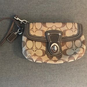 NEW Coach Brown Wristlet *Authentic*